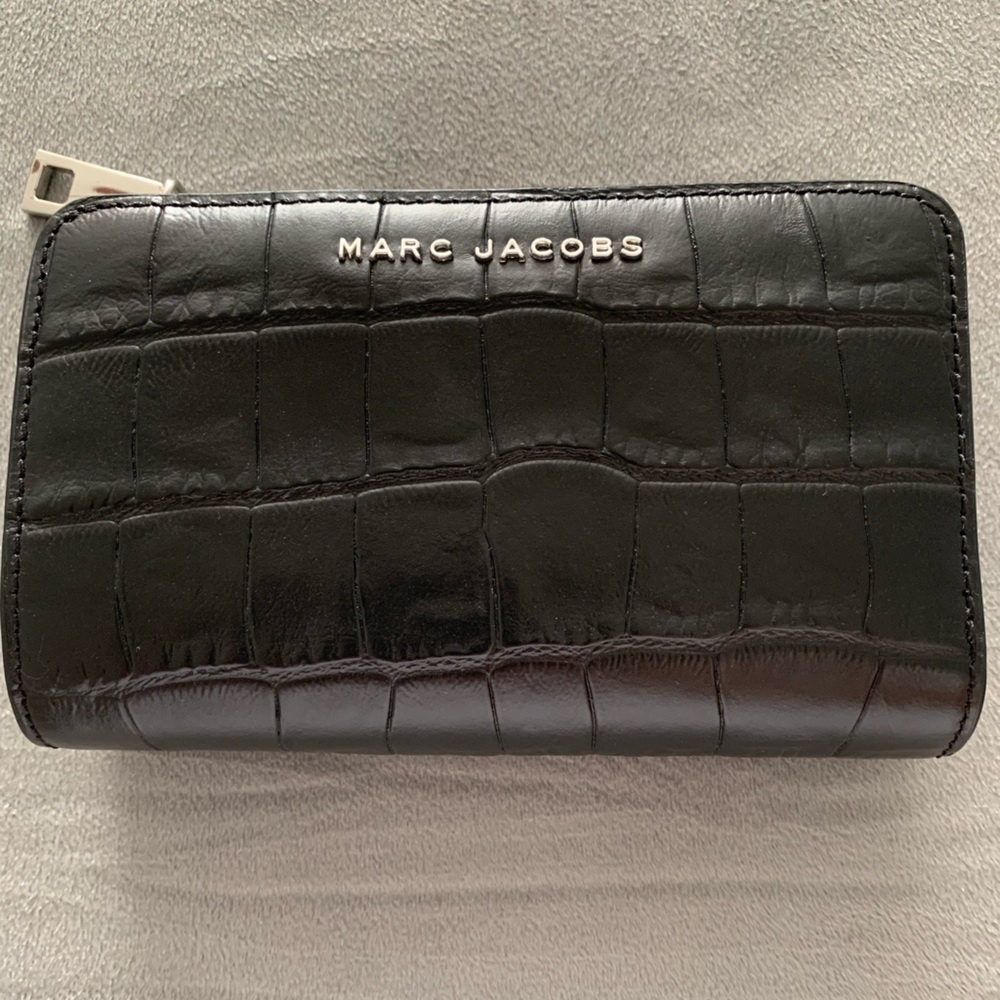 Marc Jacobs Black Croc-Patterned Wallet